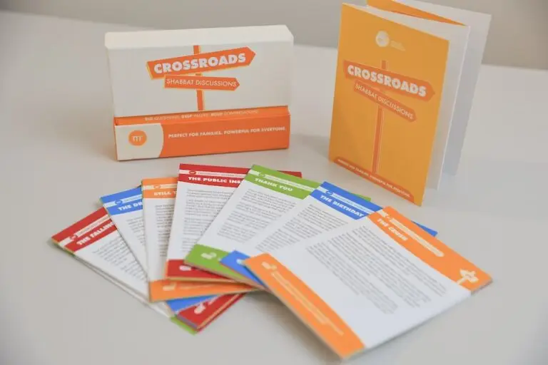 Crossroads: Shabbat Discussions